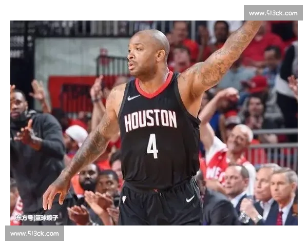 段冉解析火箭争冠前景:新三巨头如何打破西部格局 段冉解析火箭争冠前景:新三巨头如何打破西部格局