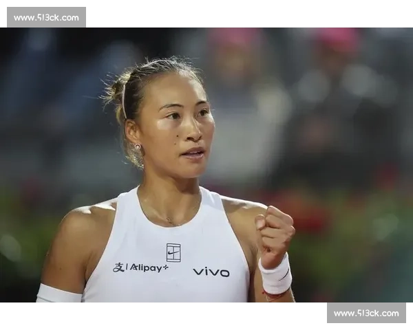 WTA 即时排名:萨巴伦卡卫冕领跑 郑钦文伤缺跌至第 9