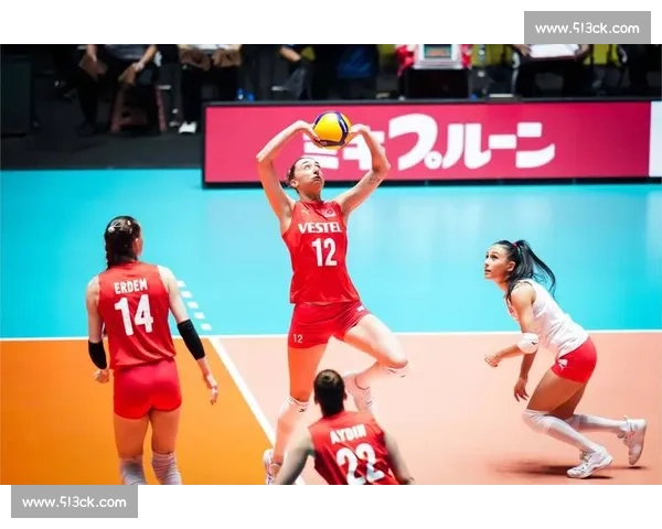 总分落后仍夺冠!意大利女排逆境翻盘土耳其,成就大满贯霸业 总分落后仍夺冠!意大利女排逆境翻盘土耳其,成就大满贯霸业