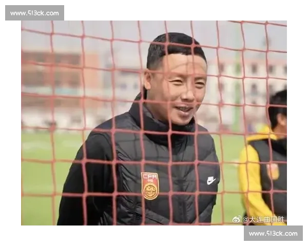 新鹏城主帅：国内球员需野心觉醒，中超节奏下滑该向金元时代学什么？